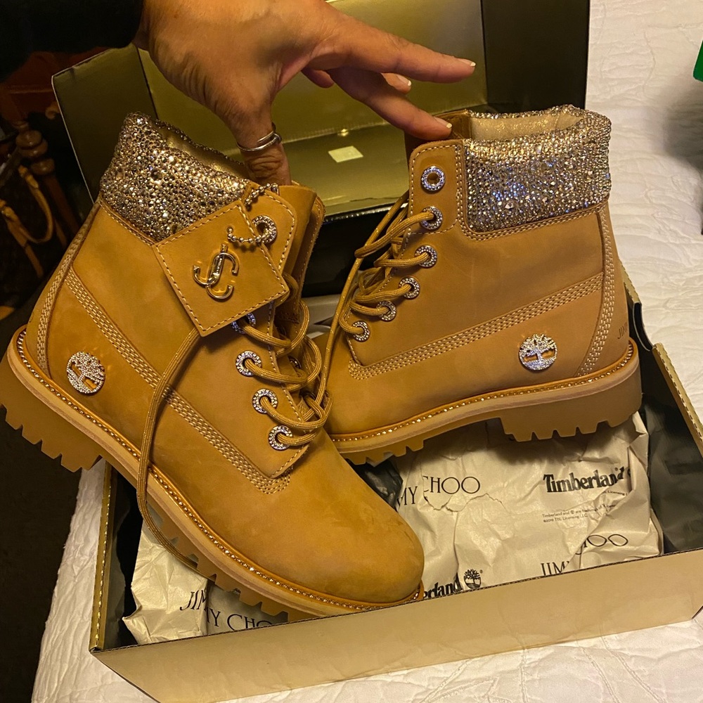 ✨✨LIMITED EDITION✨✨ JIMMY CHOO TIMBERLAND